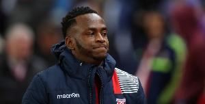 贝拉希诺：我刚到英国时找不到我的妈妈，我被安置在一个寄养中心