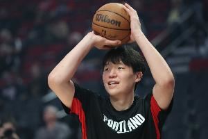 媒体人评杨瀚森落泪：他不是打得不好也无所谓的球员 期待他反弹
